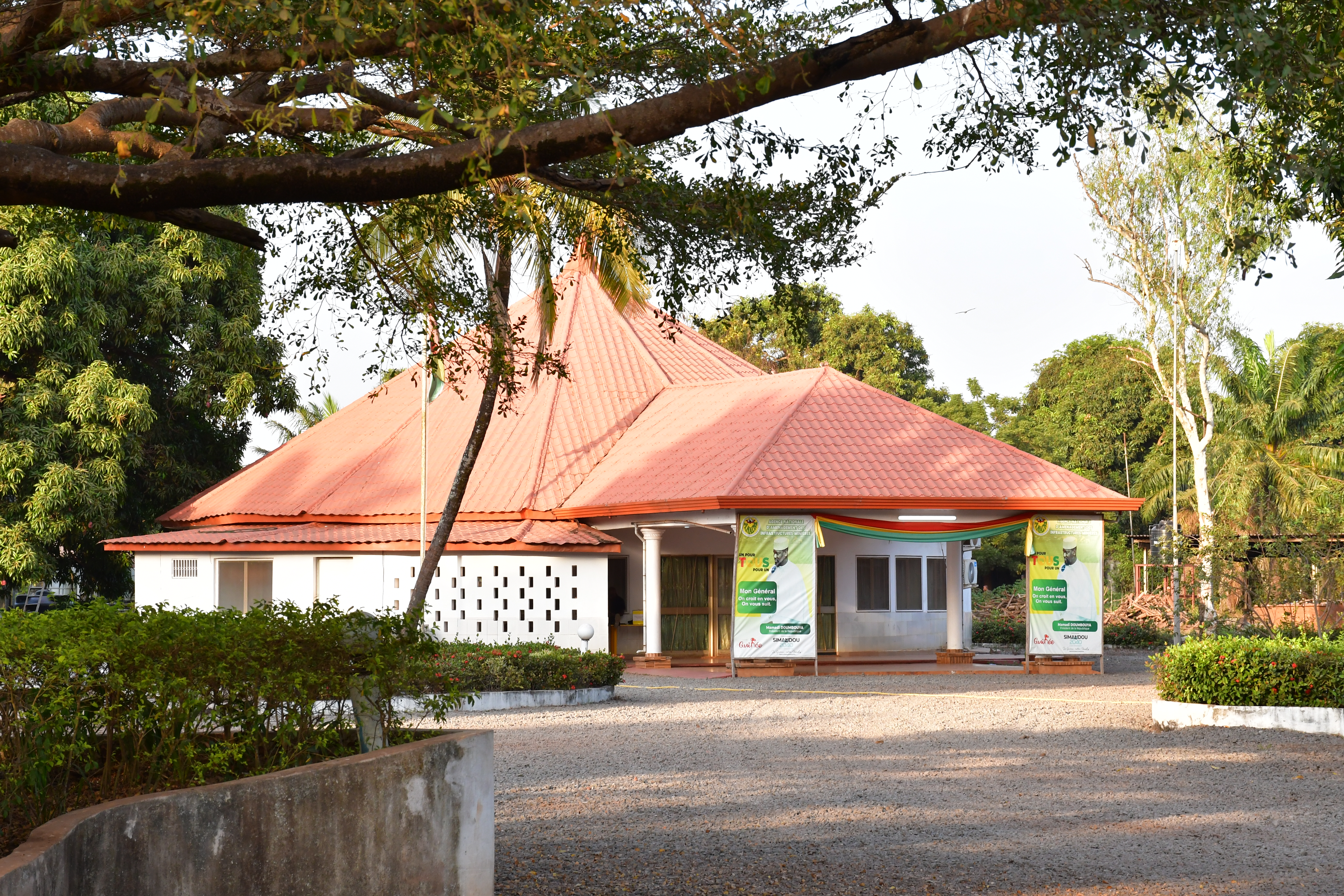 Villa 03 Avril
