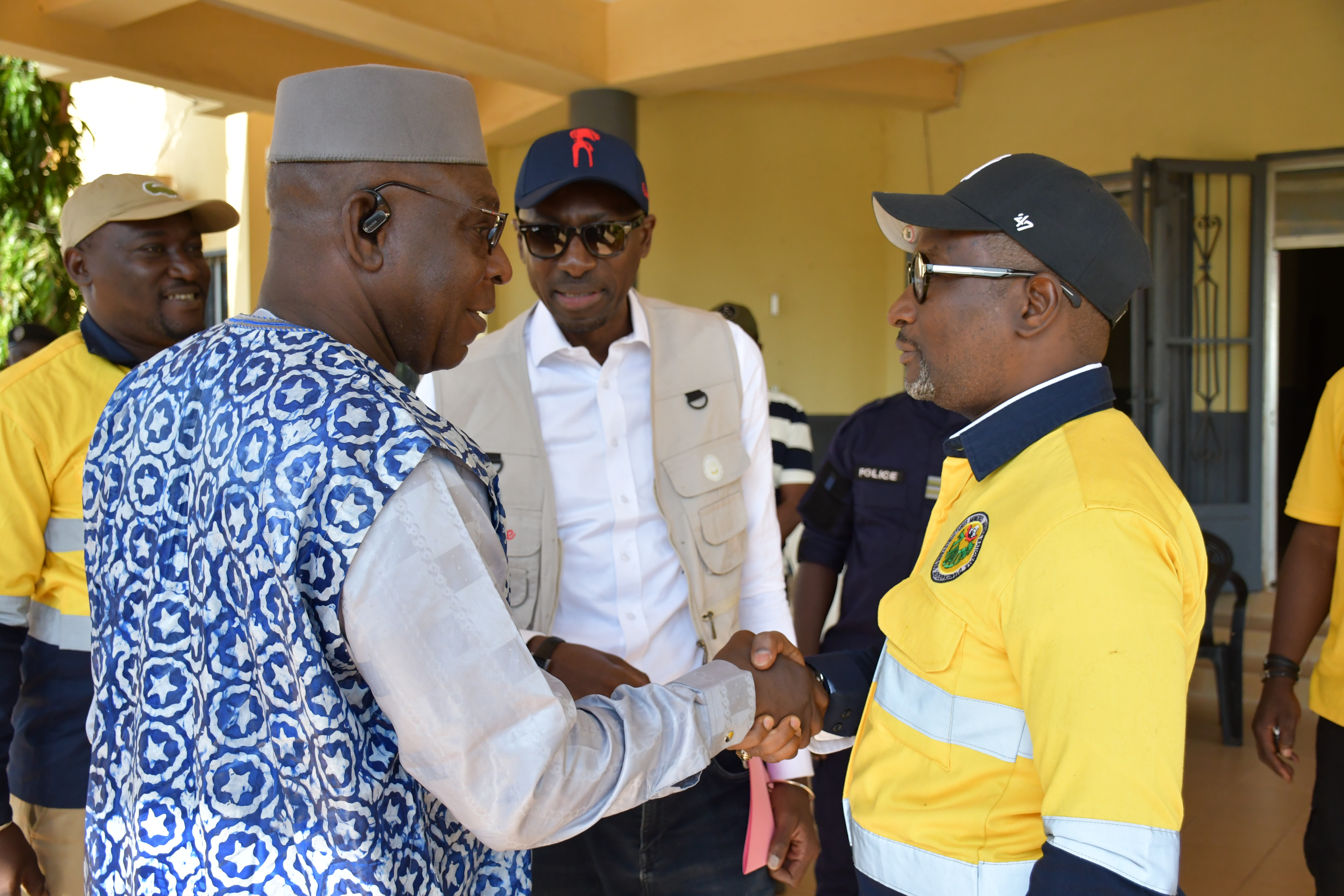 L'ANAIM au cœur du dialogue social à Boké, entre actions de solidarité et inspection de la Route de Dapilon