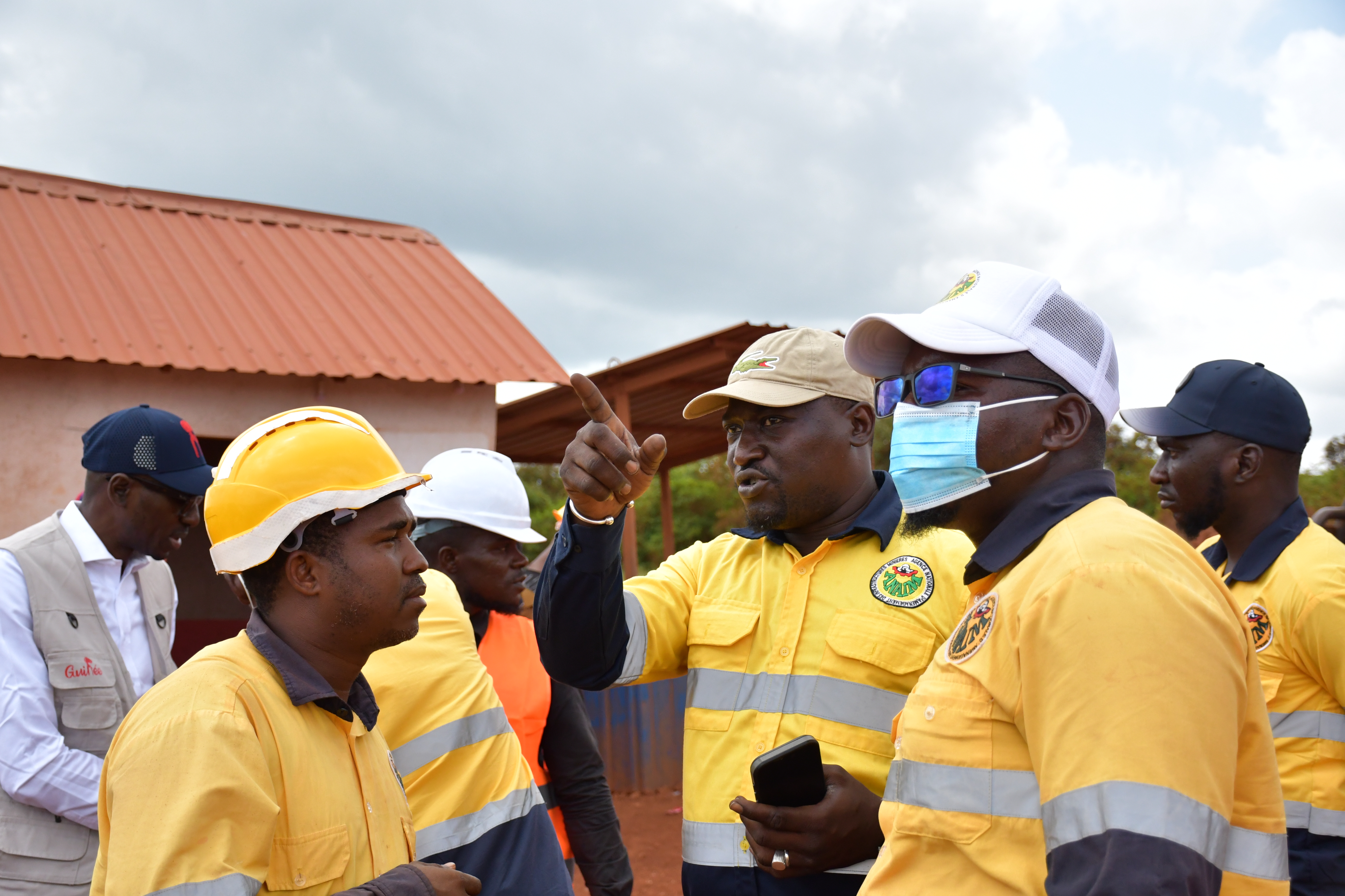 L'ANAIM au cœur du dialogue social à Boké, entre actions de solidarité et inspection de la Route de Dapilon