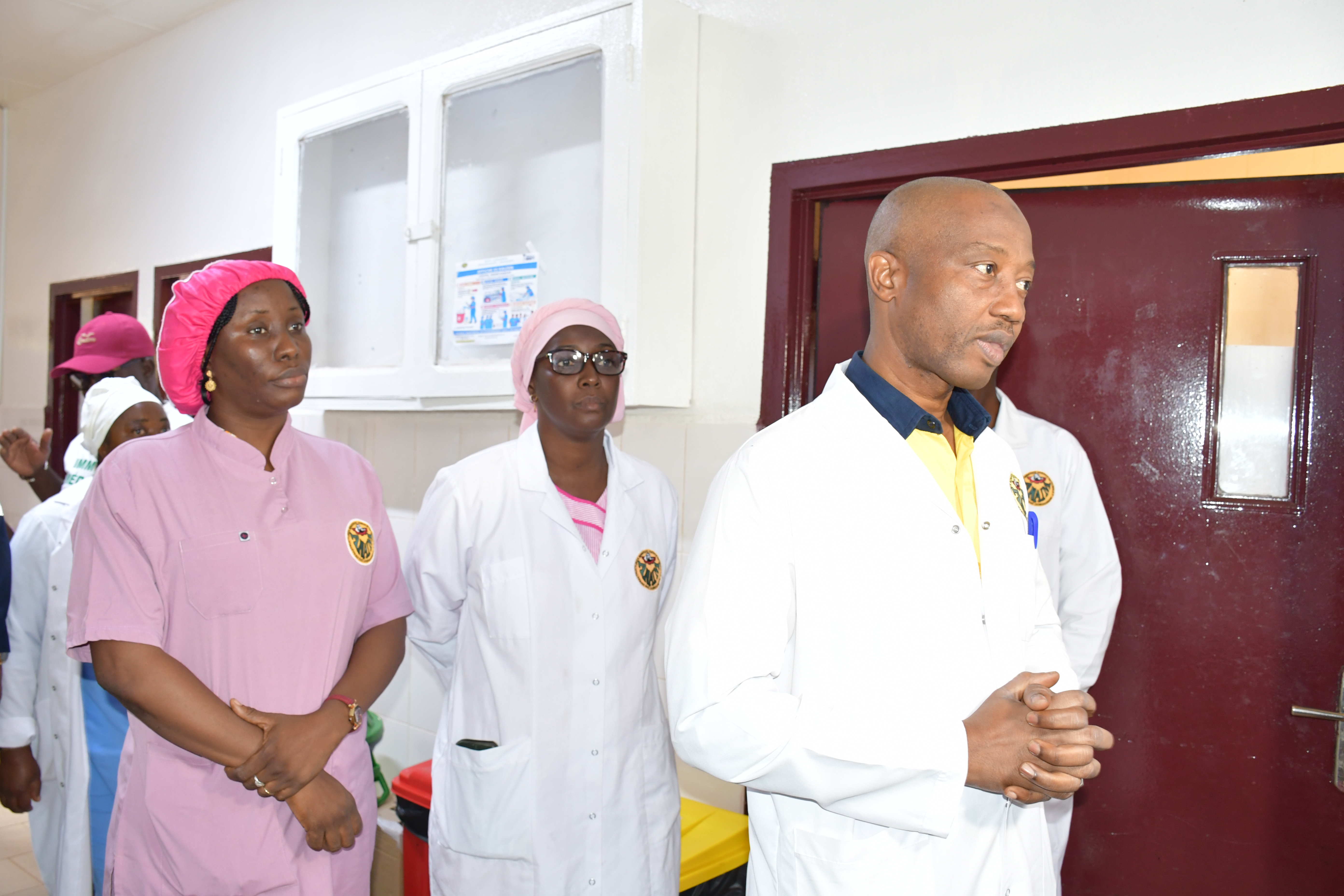 De la maternité à la néonatologie accompagner la mère et l’enfant à l’Hôpital ANAIM Kamsar