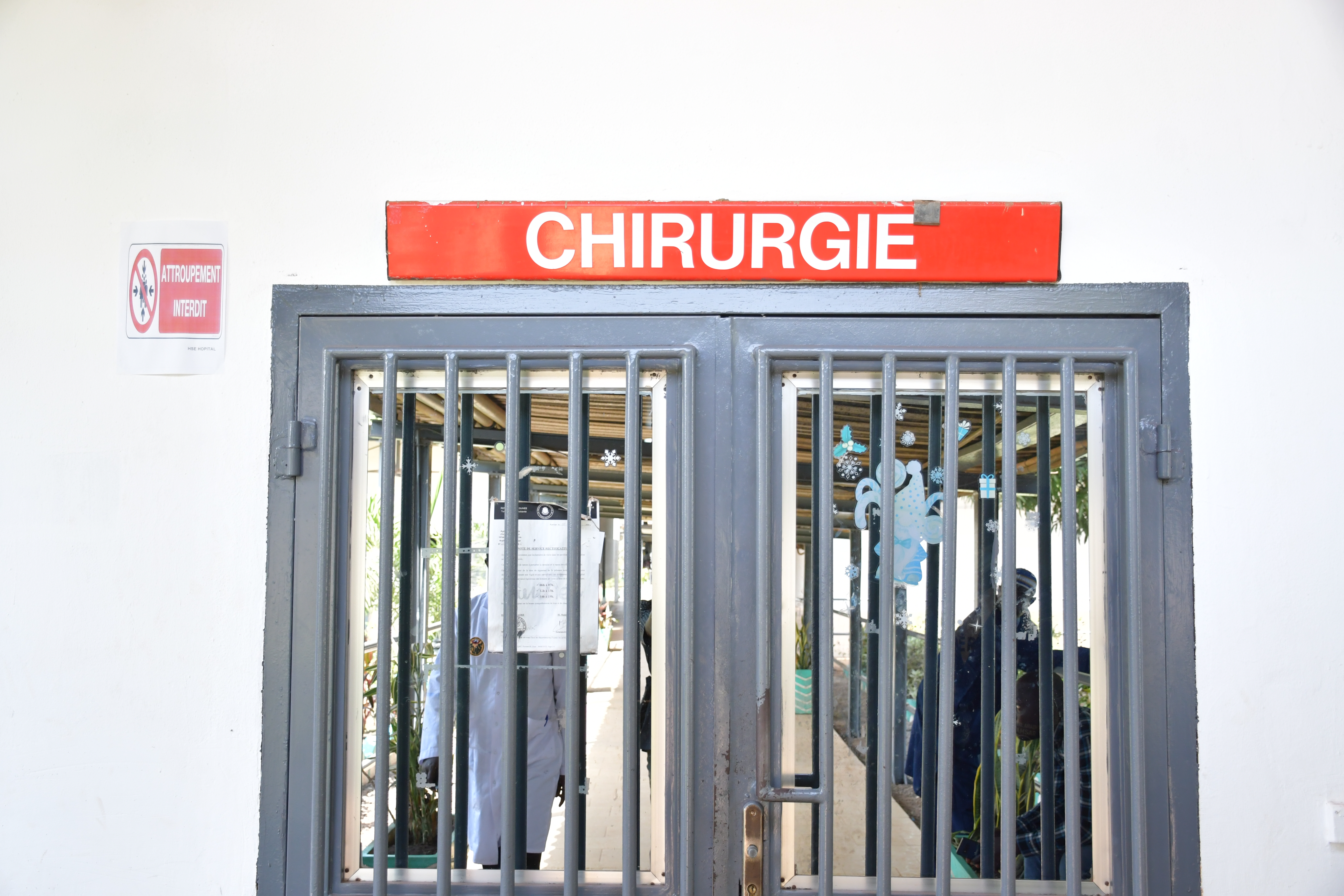 À Kamsar la chirurgie mini-invasive fait évoluer la prise en charge des patients