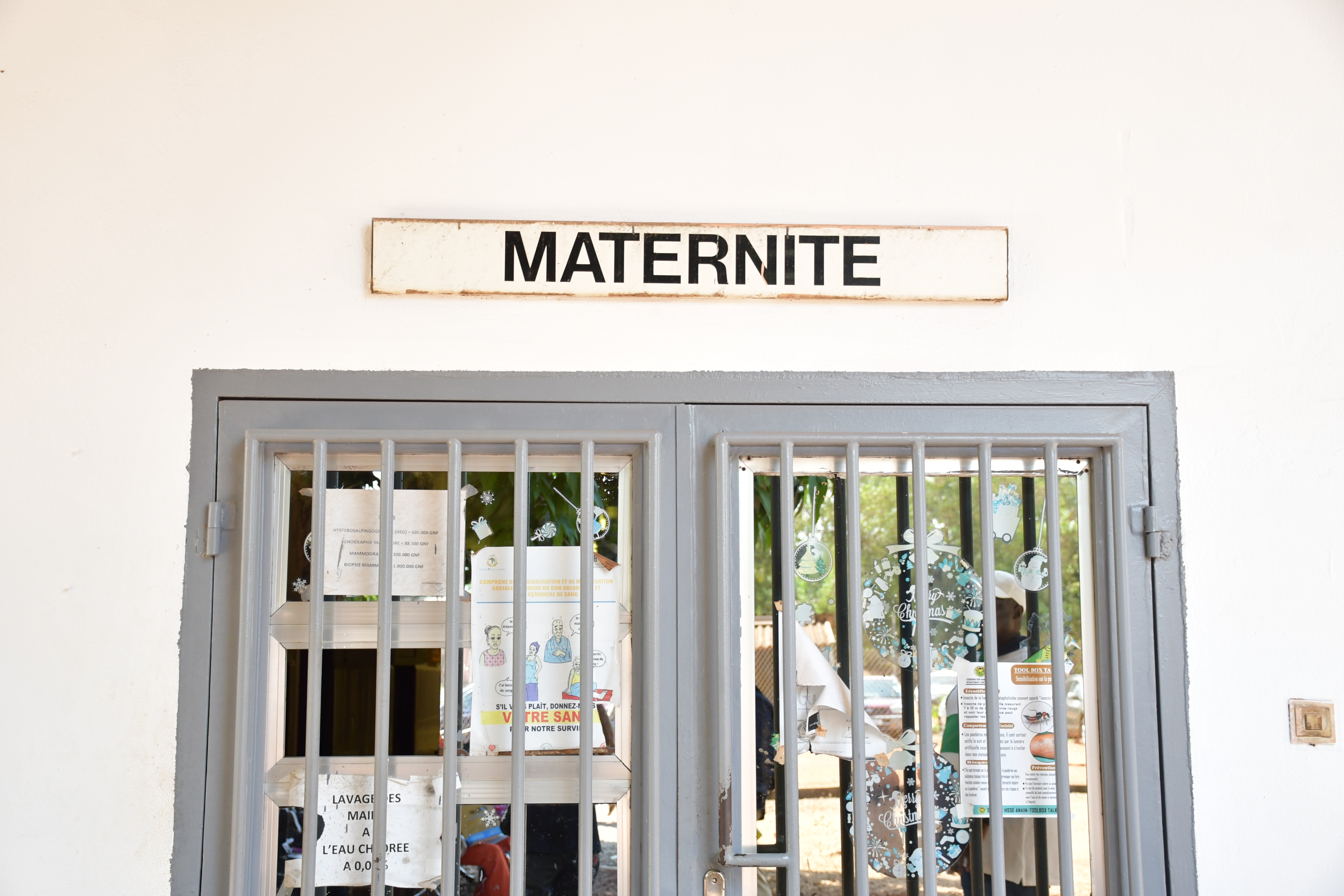 De la maternité à la néonatologie accompagner la mère et l’enfant à l’Hôpital ANAIM Kamsar