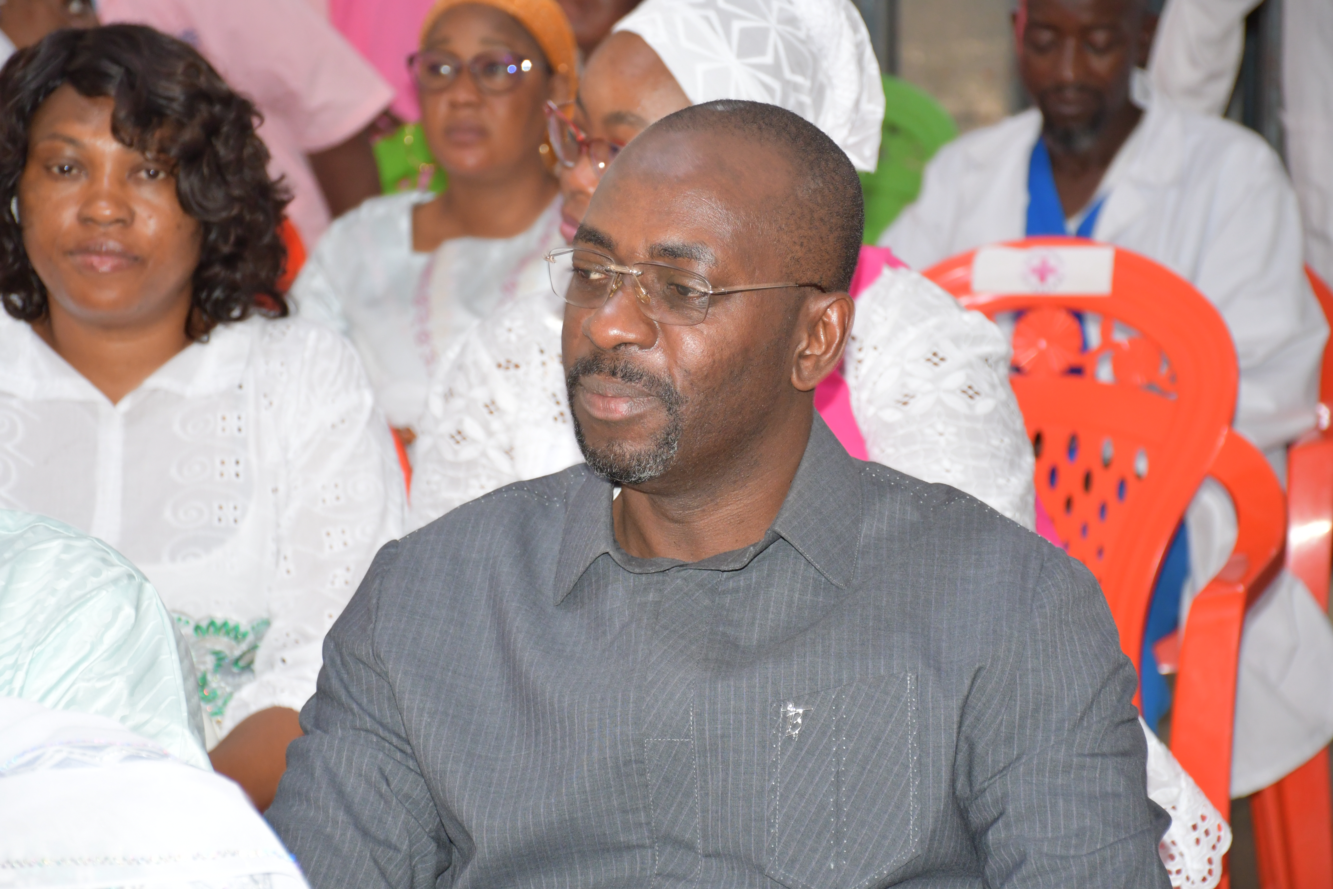 Célébration du Mois de la Femme : L’ANAIM S.A. apporte sourire et réconfort aux maternités de Ratoma et Kaloum