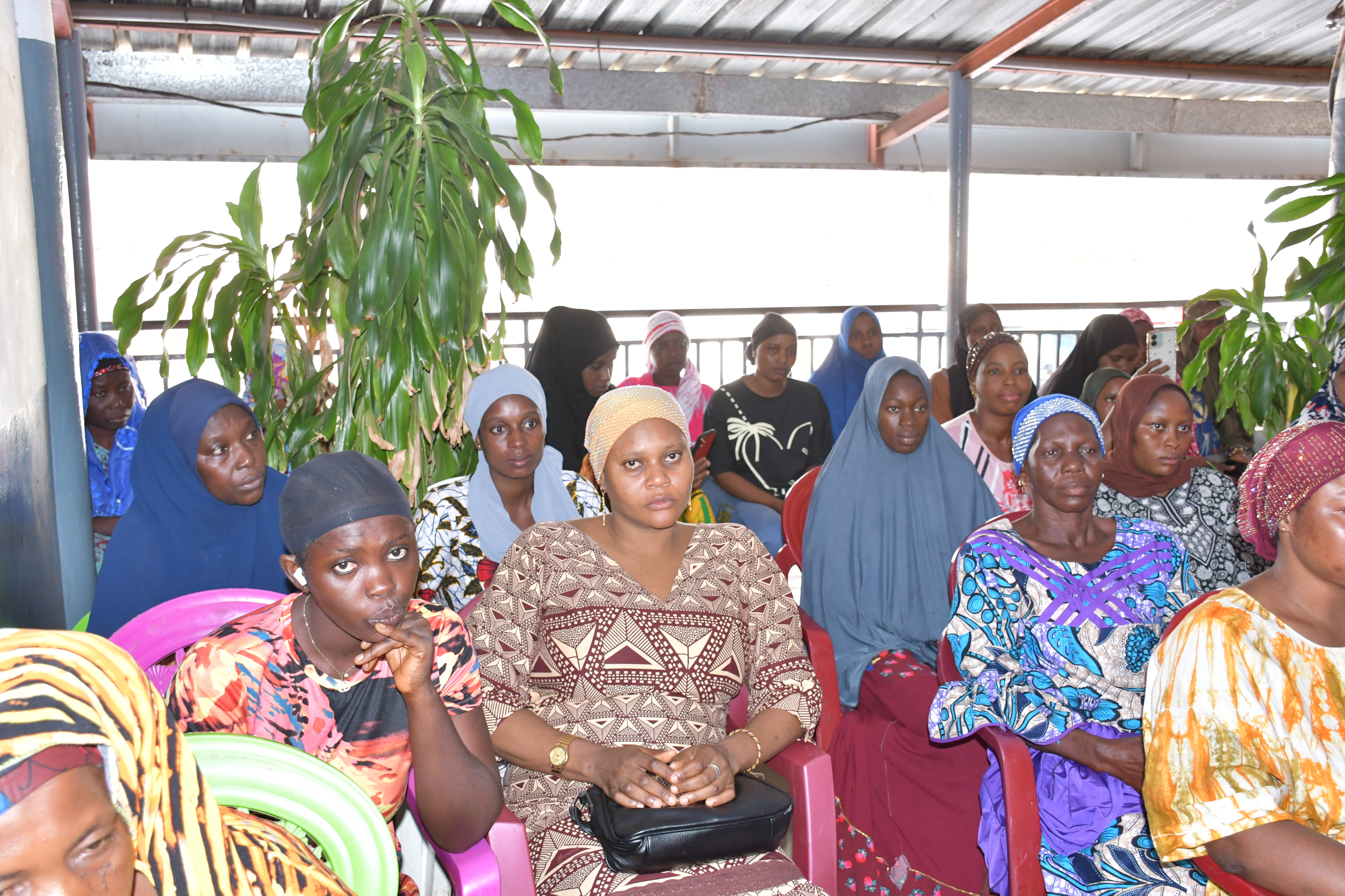 Célébration du Mois de la Femme : L’ANAIM S.A. apporte sourire et réconfort aux maternités de Ratoma et Kaloum