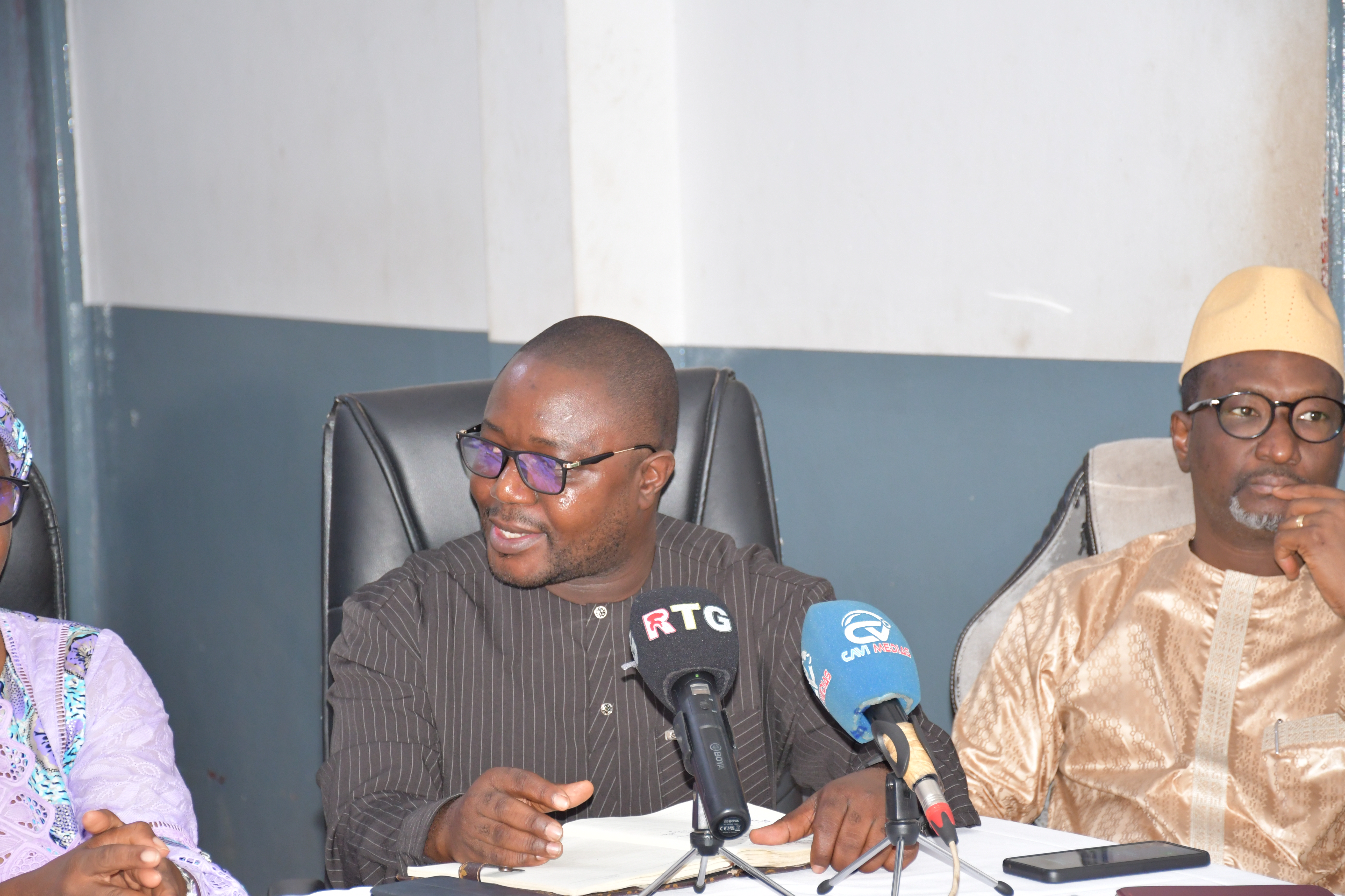 Célébration du Mois de la Femme : L’ANAIM S.A. apporte sourire et réconfort aux maternités de Ratoma et Kaloum